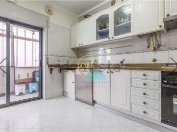 Apartamento, Azeitão