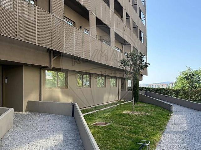 Apartamento, Azurém