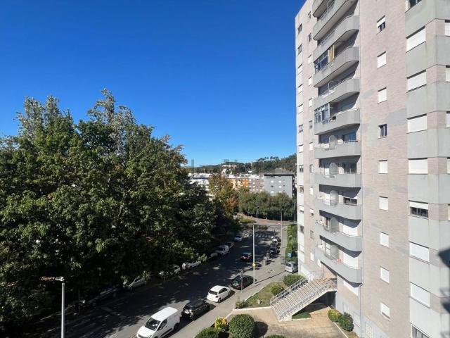 Apartamento, Azurém