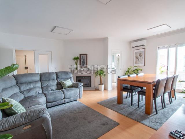 Apartamento, Baguim do Monte