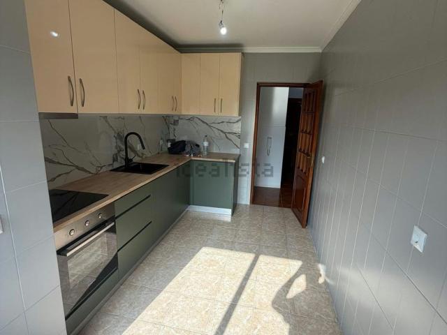 Apartamento, Baguim do Monte