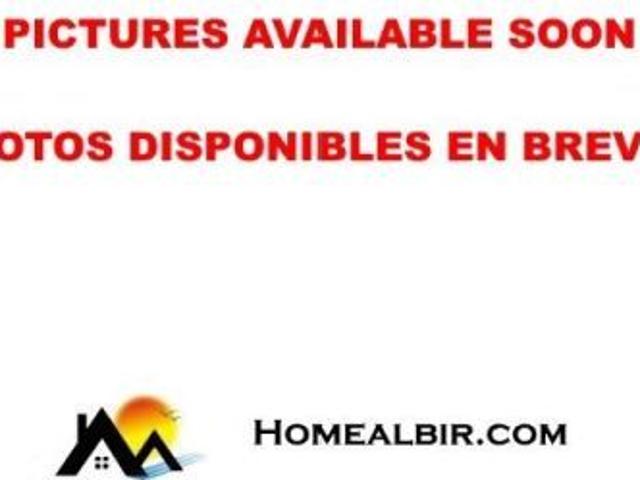 APARTAMENTO BAJO DE ESQUINA, AIRE4 ACONDICIONADO, PISCINA COMUNITARIA, APARCAMIENTO