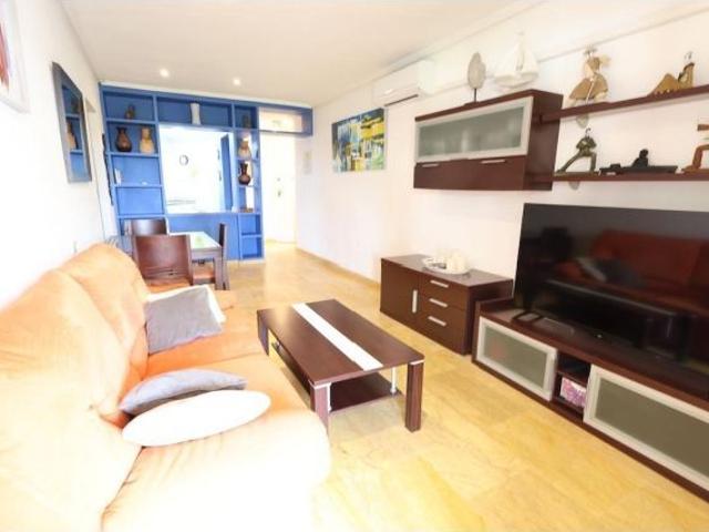 Apartamento bajo en Aguamarina