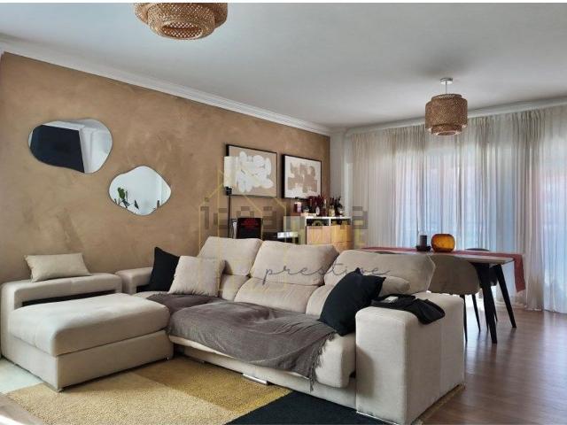 Apartamento, Barreiro e Lavradio