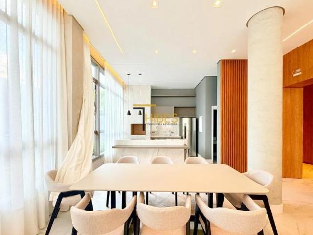 Apartamento batel, próximo ao shopping pátio batel, 3 suítes, 181 m² privativos, 3 vagas de garagem