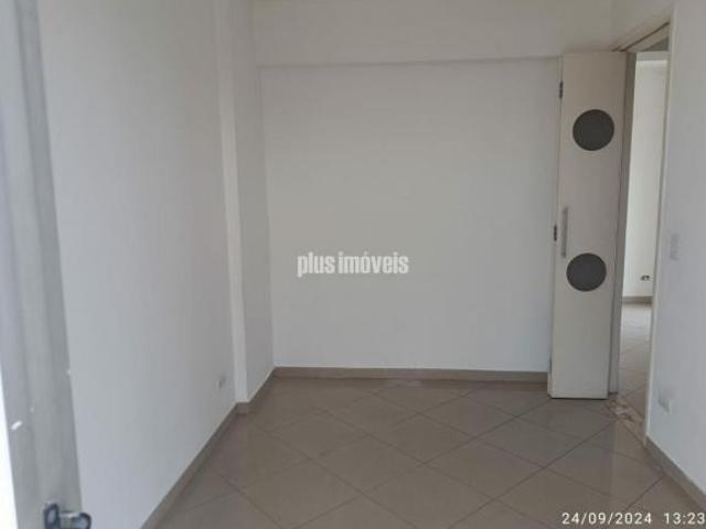 APARTAMENTO BEM CONSERVADO NA VILA CAMPESTRE