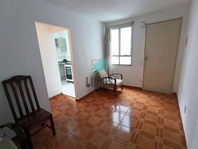 Apartamento bem distribuído com 48m² composto por 2 dormitórios, à venda por R$ 265.000 Santa Tere