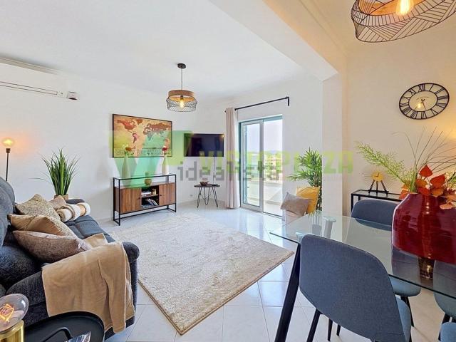 Apartamento, Bordeira