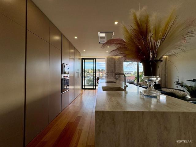 Apartamento, Bougado
