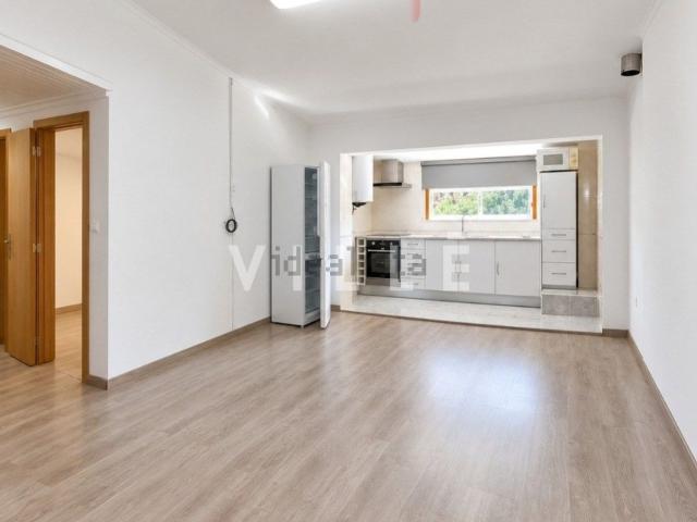 Apartamento, Branca