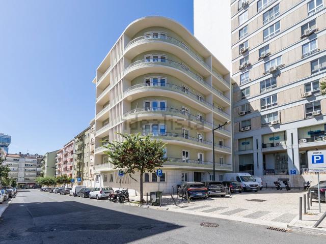 Apartamento, Campolide