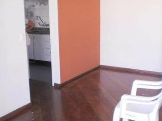 APARTAMENTO CAMPOS ELÍSEOS