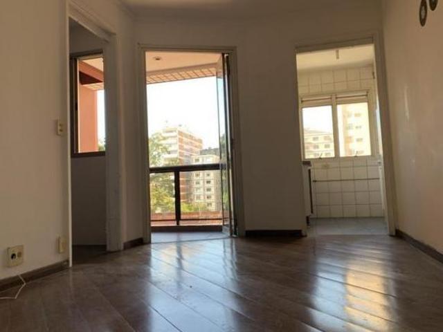 APARTAMENTO CAMPOS ELÍSEOS