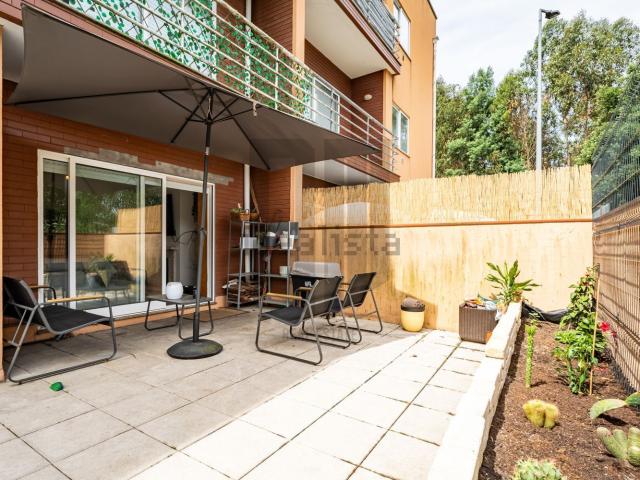 Apartamento, Canelas