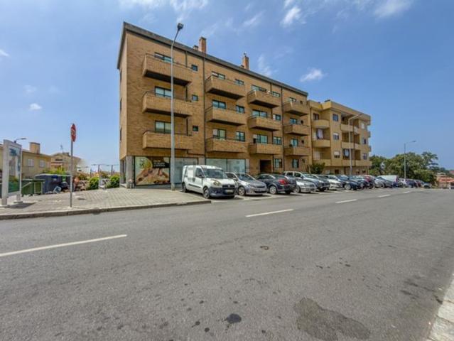 Apartamento, Canelas