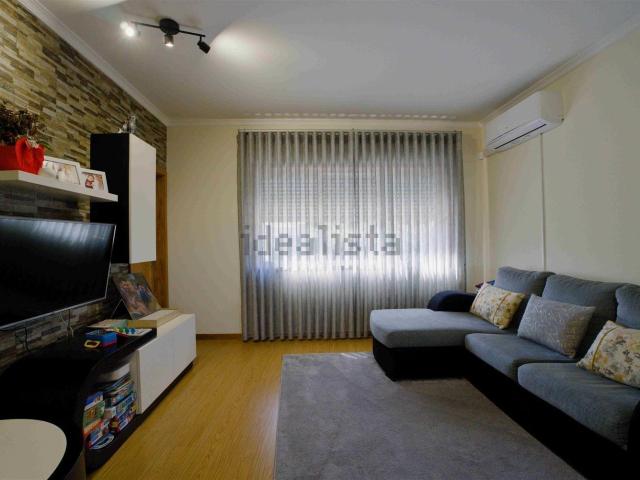 Apartamento, Canelas