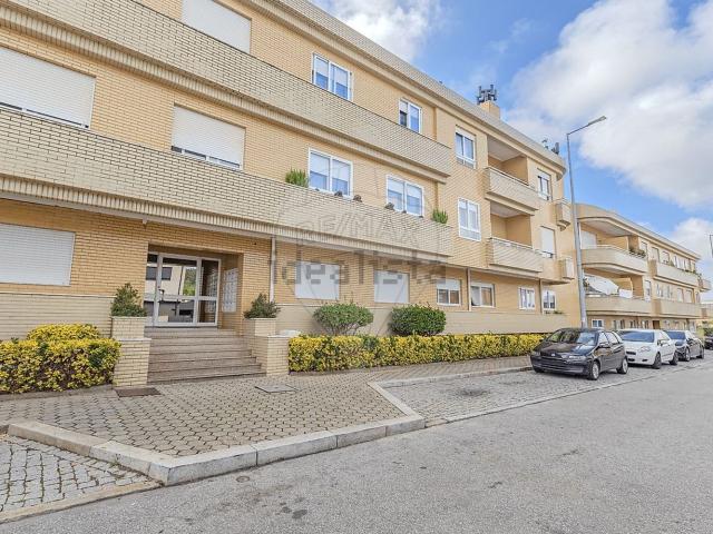 Apartamento, Canelas
