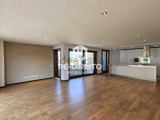 Apartamento, Canelas