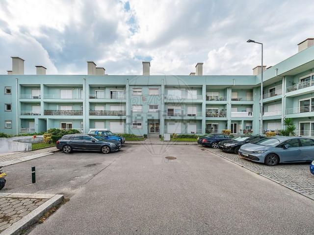 Apartamento, Canelas