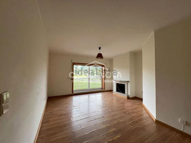 Apartamento, Canelas
