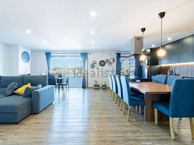 Apartamento, Canelas