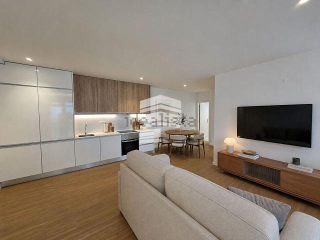 Apartamento, Caniço
