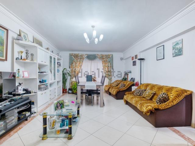 Apartamento, Cacém e São Marcos
