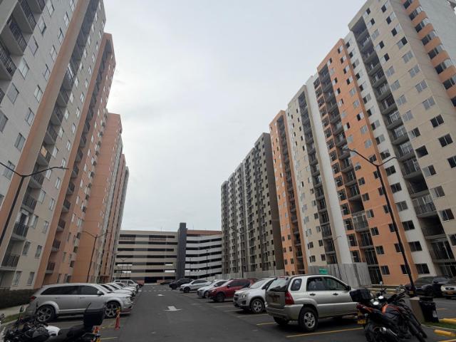 APARTAMENTO Calle 82 # 39 145, Avenida Condina, Pereira