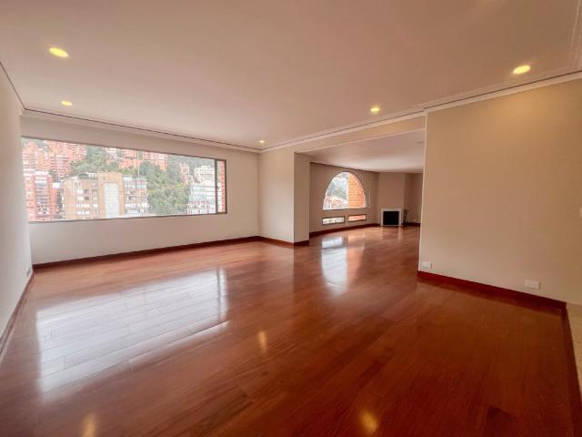 APARTAMENTO calle 86#8 05, La Cabrera, Bogotá