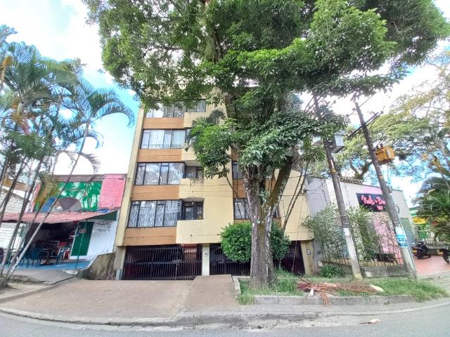 APARTAMENTO Calle 10 #9 1, Sin Barrio, Ibagué