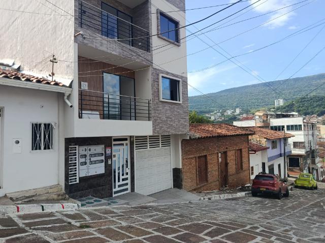 APARTAMENTO CALLE 16 # 13 30, SAGRADA FAMILIA, San Gil