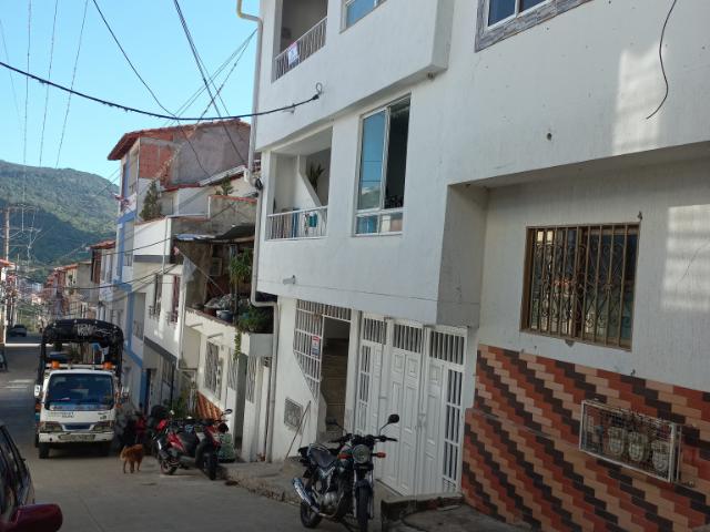 APARTAMENTO CALLE 28 # 3 10, SIMON BOLIVAR, San Gil