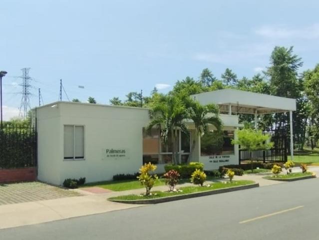APARTAMENTO Calle la fontana con calle Farallones Conjunto Palmeras de verde Alfaguara, Alfaguara, Jamundí