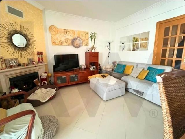 Apartamento, Caparica e Trafaria
