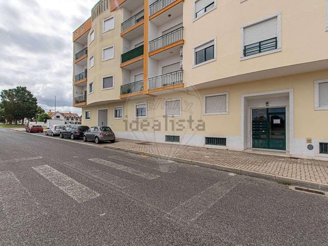Apartamento, Cartaxo e Vale da Pinta
