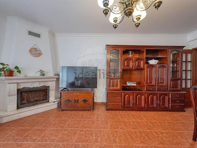 Apartamento, Cartaxo e Vale da Pinta