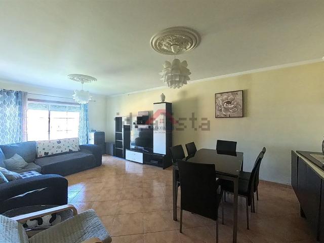 Apartamento, Cartaxo e Vale da Pinta