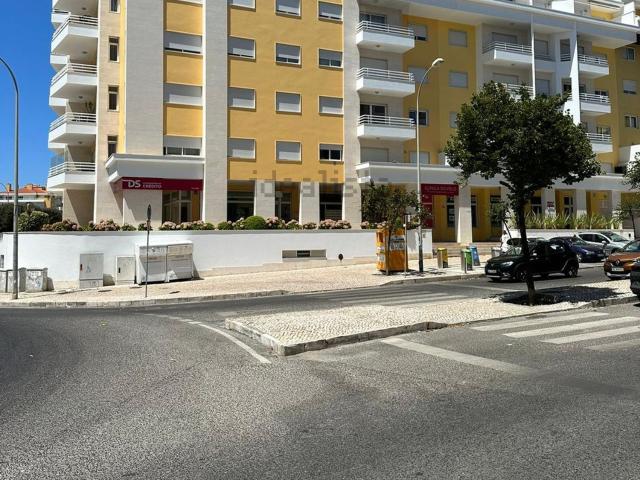 Apartamento, Carcavelos e Parede