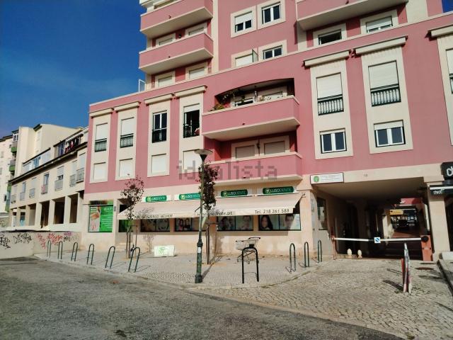 Apartamento, Carcavelos e Parede