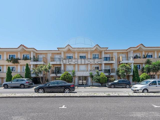 Apartamento, Carcavelos e Parede