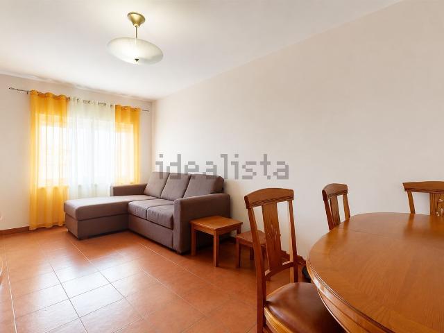 Apartamento, Carnaxide e Queijas