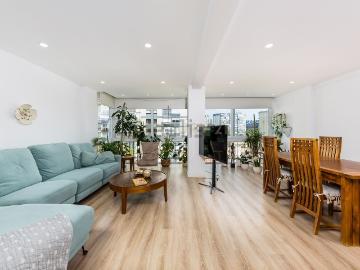 Apartamento, Carnaxide e Queijas