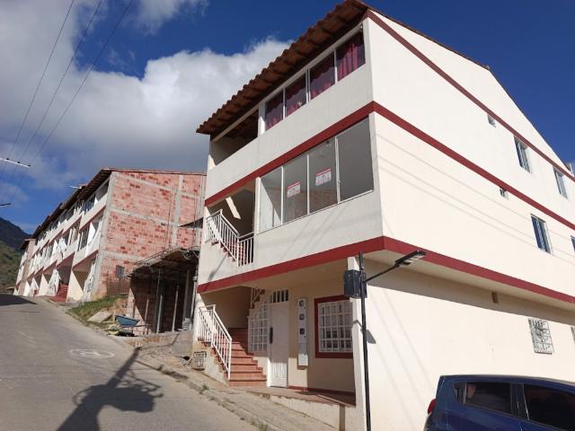 APARTAMENTO CARRERA 13 # 18SUR 05, MARSELLA CAMPESTRE II, San Gil