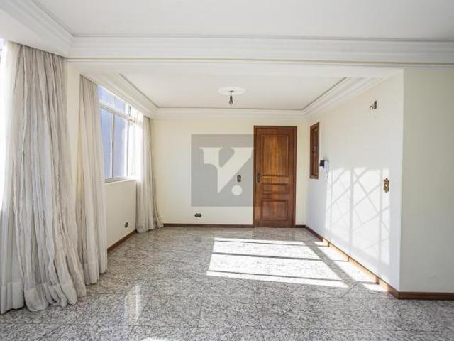 Apartamento Centro de Curitiba 249 m² privativos |2 suítes,2 vagas,1 por andar