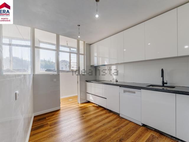 Apartamento, Centro de Gondomar, São Cosme Valbom Jovim