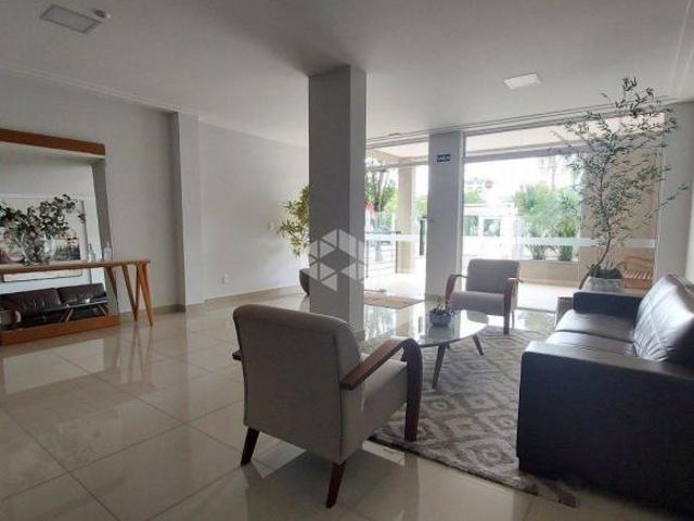 APARTAMENTO CENTRAL 02 DORMITORIOS COM UMA SUITE
