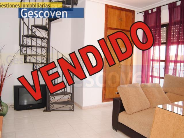 APARTAMENTO CENTRICO DOS DORMITORIOS