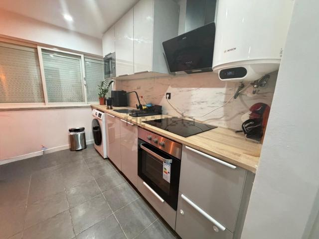 Apartamento, Charneca da Caparica e Sobreda