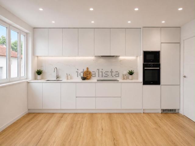 Apartamento, Charneca da Caparica e Sobreda