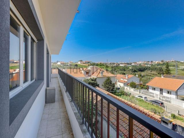 Apartamento, Charneca da Caparica e Sobreda